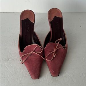 AVC by Adriana V Campanile pink suede pointed-toe kitten heel mules